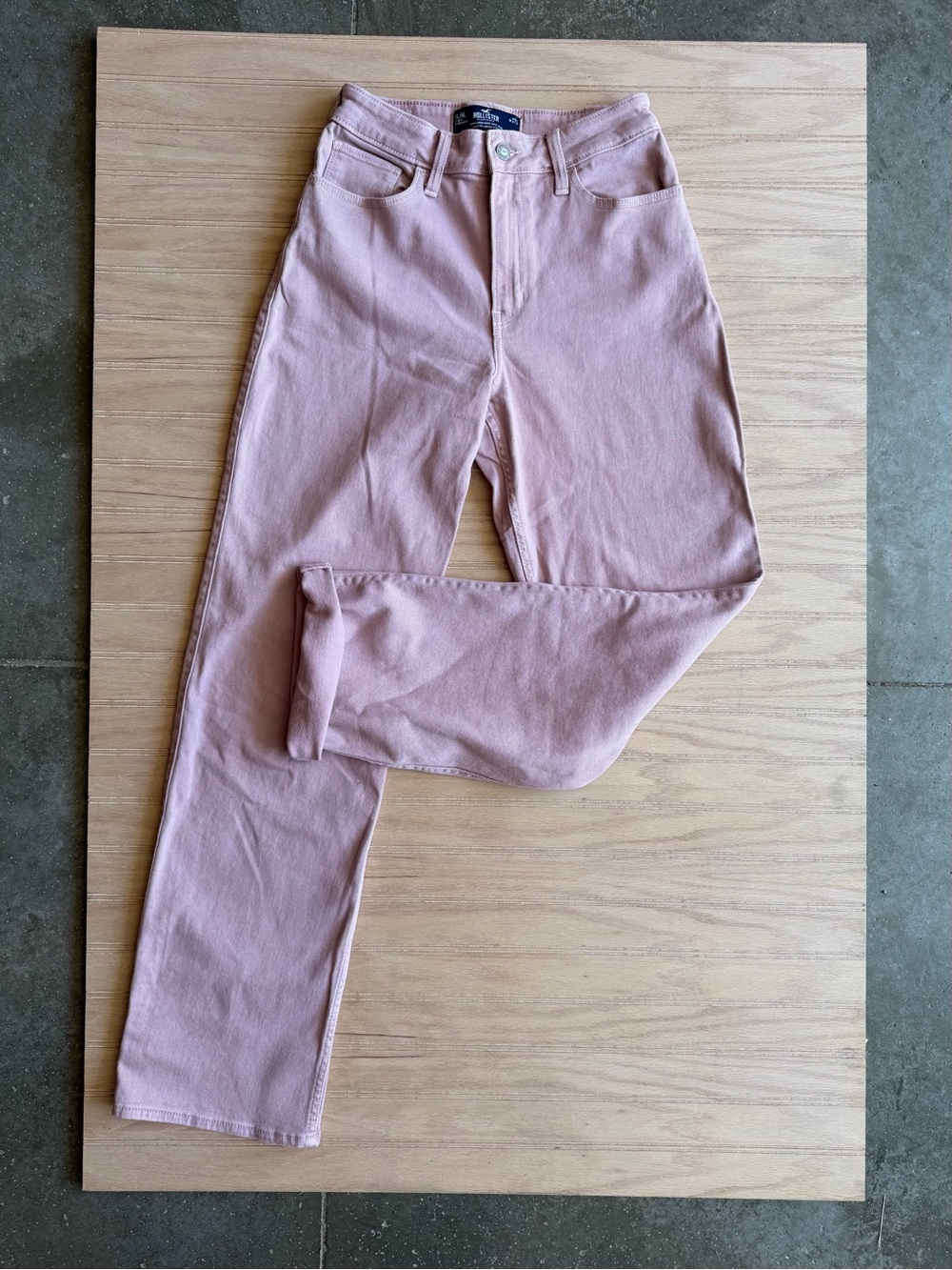 Hollister Dusty Pink Ultra High Rise Dad Jeans - Women’s